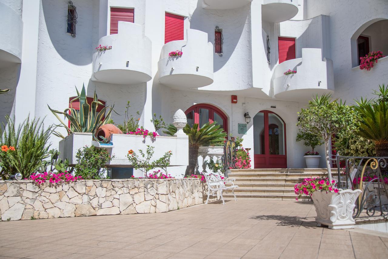 Assinos Palace Hotel Giardini Naxos Dış mekan fotoğraf